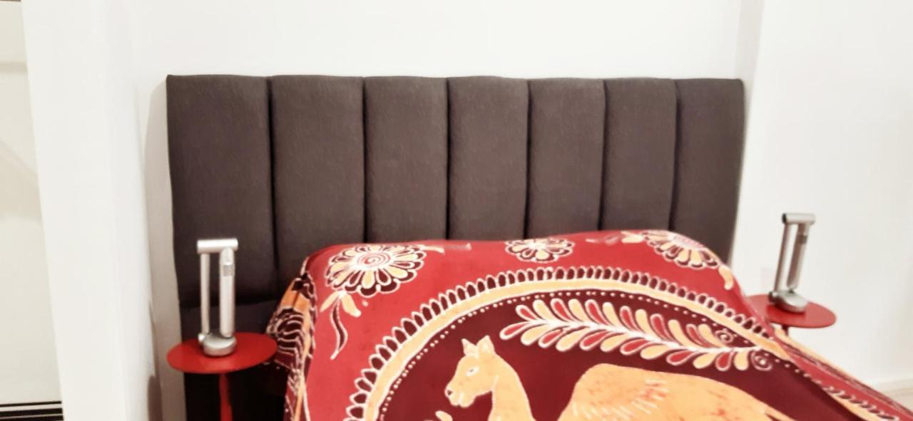 Ouro Negro Apartamento *